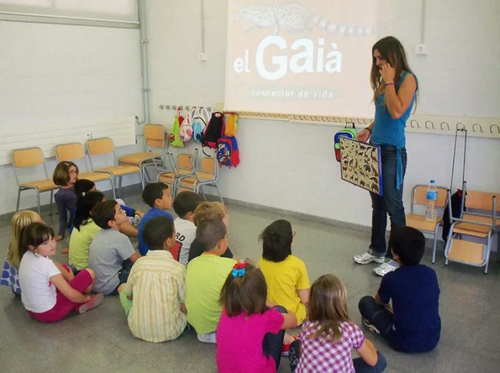 Taller mamífers riu Gaià imatge aula